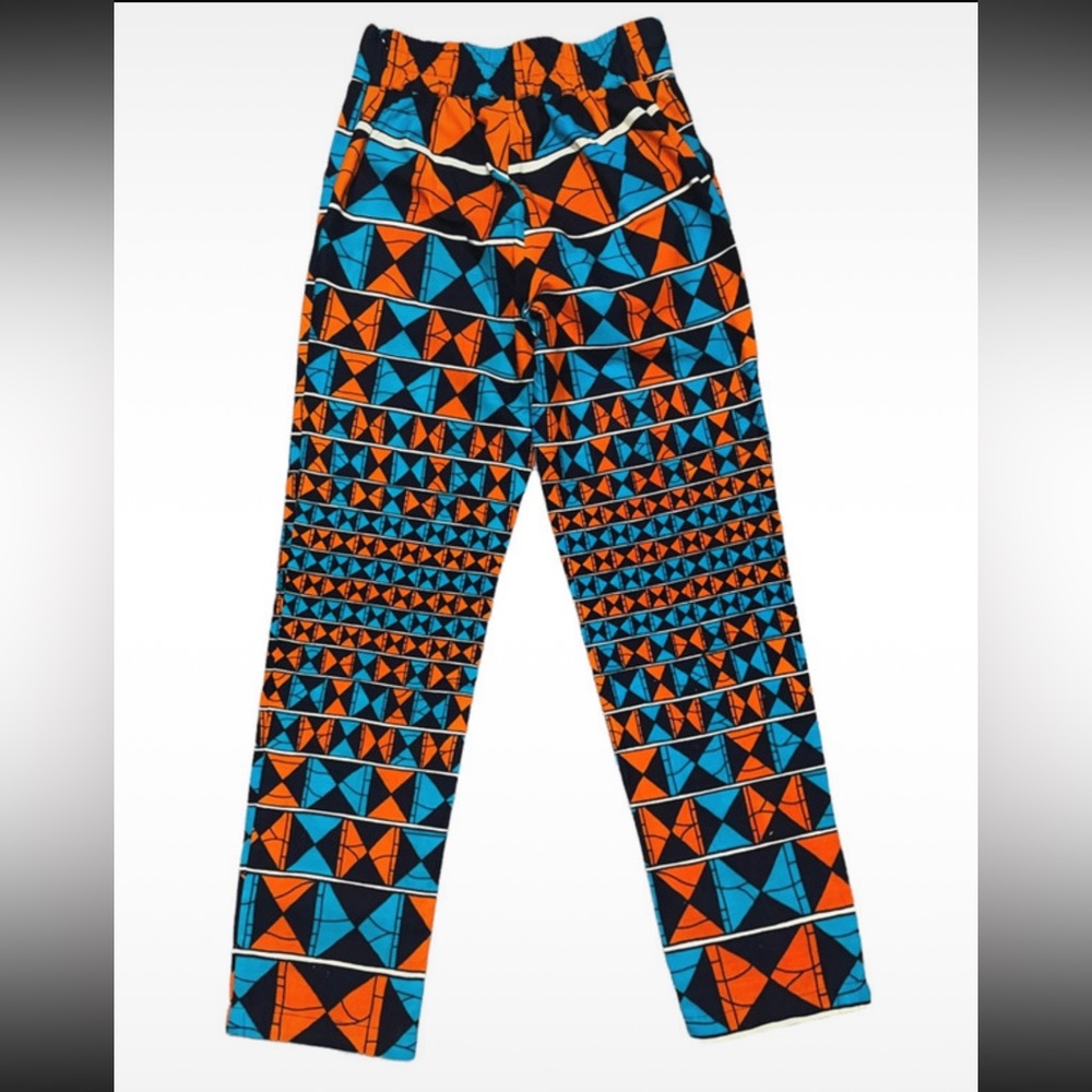 Tufafi Pants WITH Pockets
